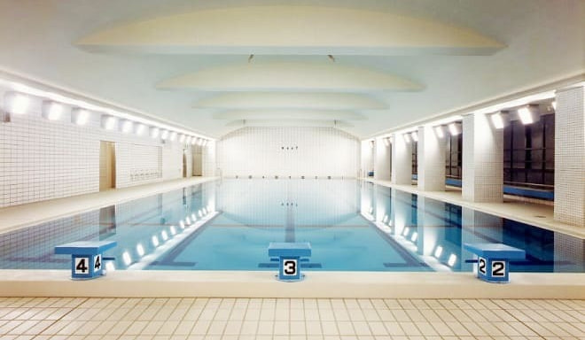 屋内温水プール(25m×5コース)