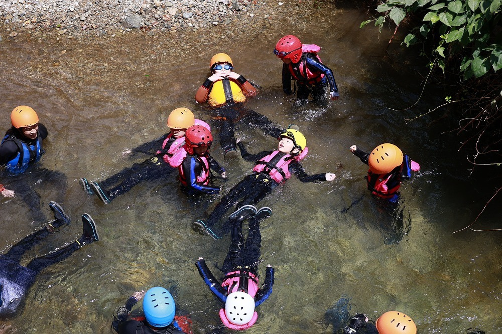 shower_climb1.jpg