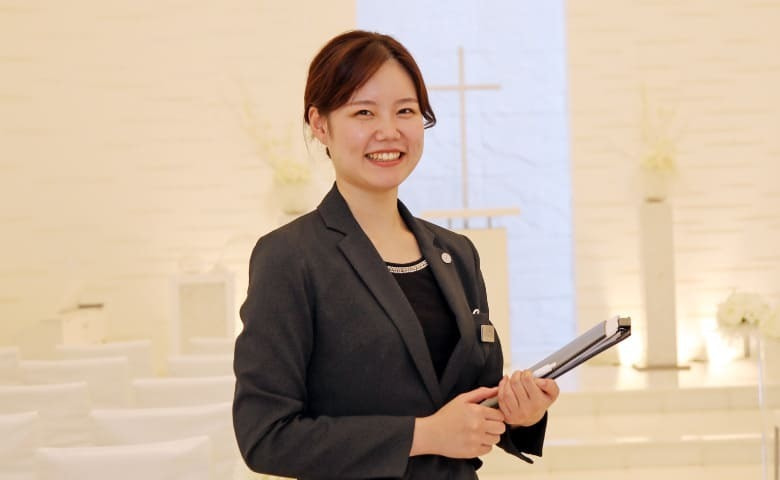 ホテルブライダル女性