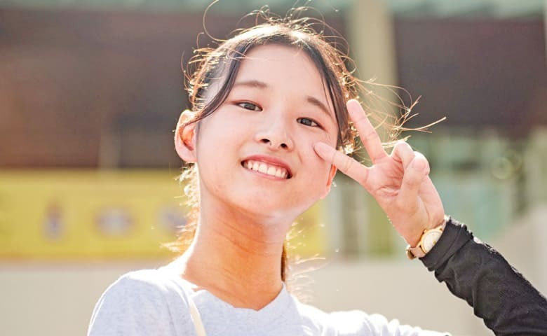 女子在校生