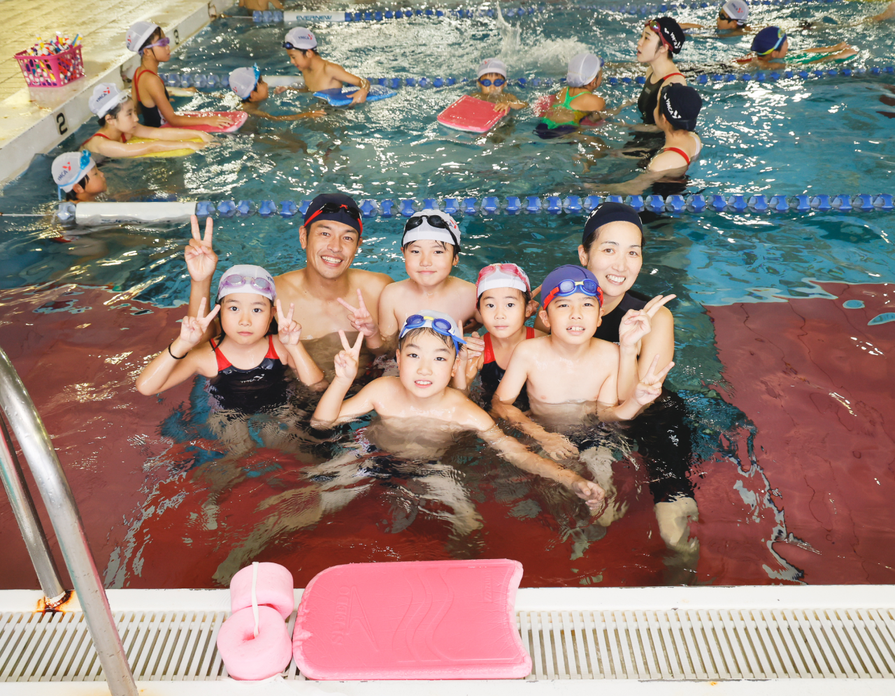 スイミング ジュニア 女 arena YMCA水着 ネイビー 130cm(美品 arena ジュニア女子競泳水着 YMCAスイミング水着 練習用 光沢系生地 ハイレグ(130cm)|売買されたオークション情報、Yahoo!オークション(旧ヤフオク!) の商品情報をアーカイブ公開 - オークファン(aucfan.com))