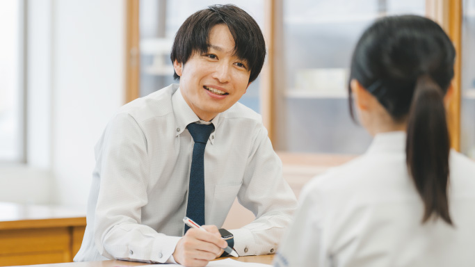 実習が円滑に進むよう教員がサポート